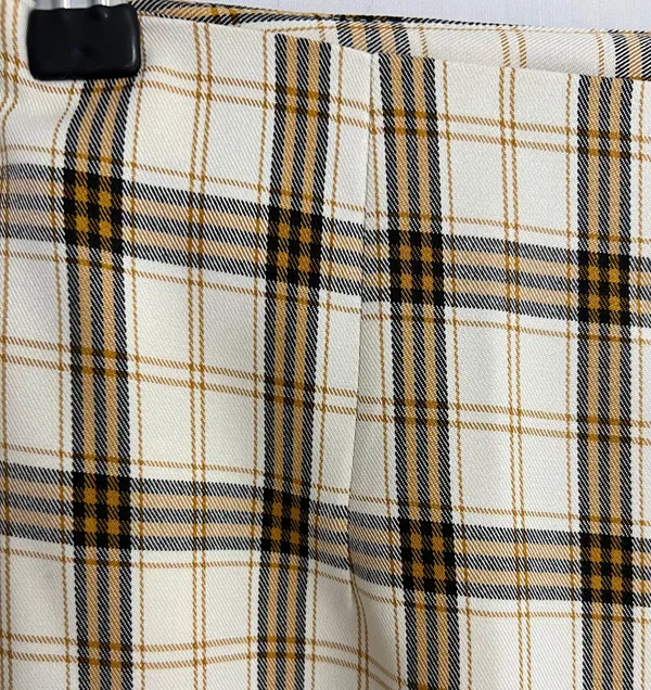 Princess Polly Plaid Straight Leg Pants NWOT - Image 2