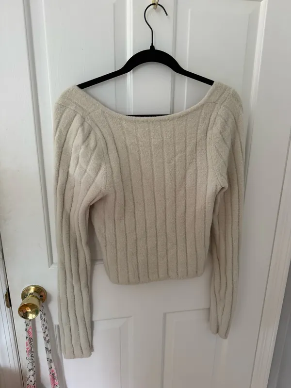 Aritzia hush knit ribbed Wilfred Sweater - Image 2
