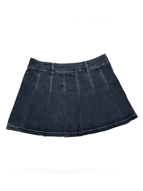 Hot Topic black denim pleated skirt size Large - Image 2