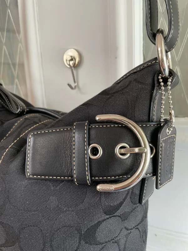 Vintage Coach Soho Signature Canvas Buckle Duffle Bag 3574 Black ORIGIN RECEIPT - Image 4
