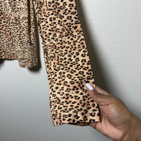 Ulla Johnson Women Eve Snow Leopard Shirt‎ Medium Long Sleeve Crew Neck Cotton - Image 7