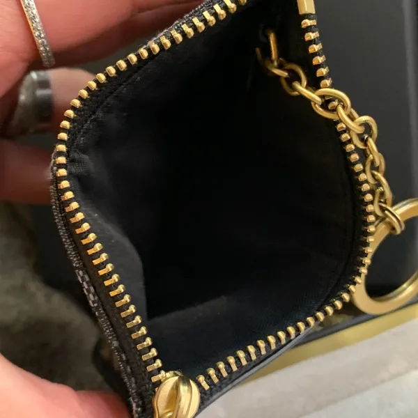 Authentic COACH 1941 leather/signature jacquard zip top card case/Keychain/ID - Image 9