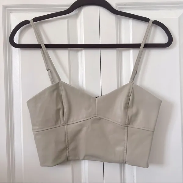 Zara Beige Crop Top - Image 4