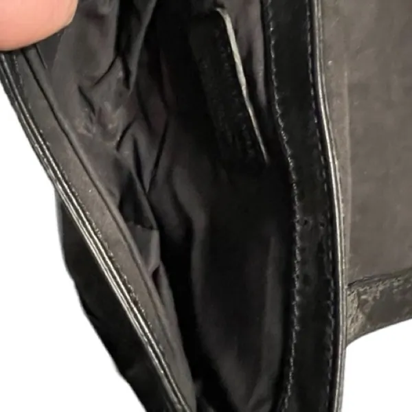 American‎ Eagle Black Leather Purse Made in Italy - Image 4