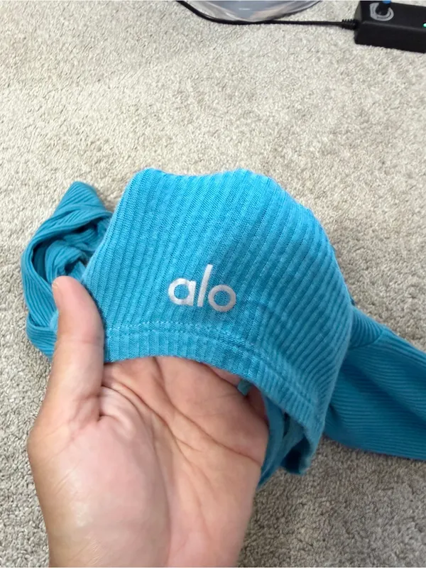 ALO Yoga Women’s Ribbed Cropped Cinch Long Sleeve in Blue Splash S - Image 6