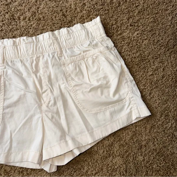 Women’s American Eagle High-Waisted Pull-On Short size XL - Image 3