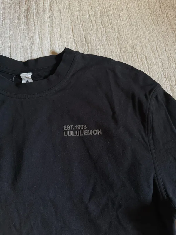 Lululemon heavyweight cotton T-shirt - Image 3