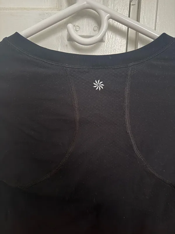 Athleta Top Long Sleeve Black - Image 4