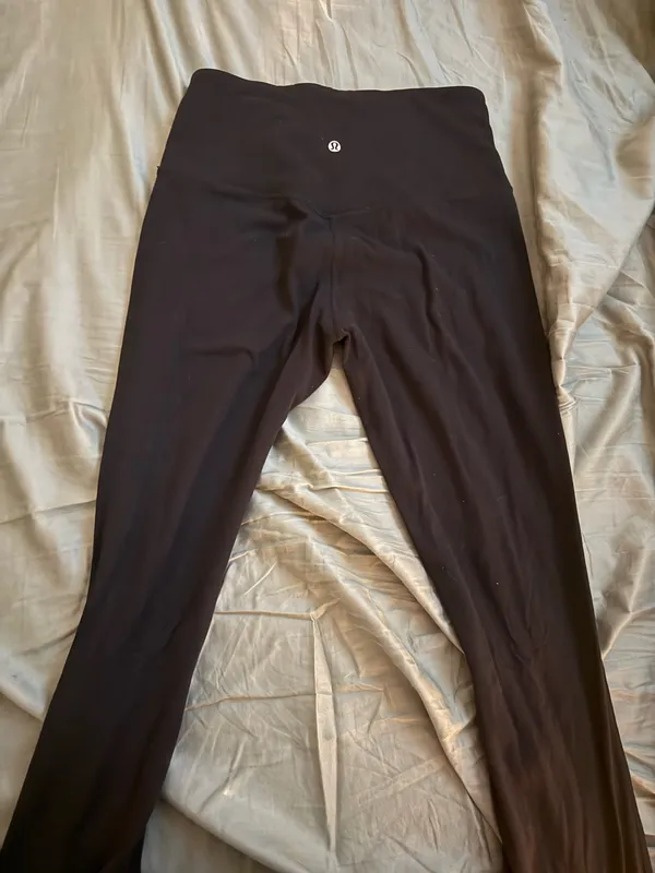 Lululemon Mini Flare Align - Image 2