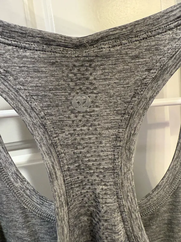Lululemon Swiftly Tech Racerback Tank Hip 2.0 Length - Image 4
