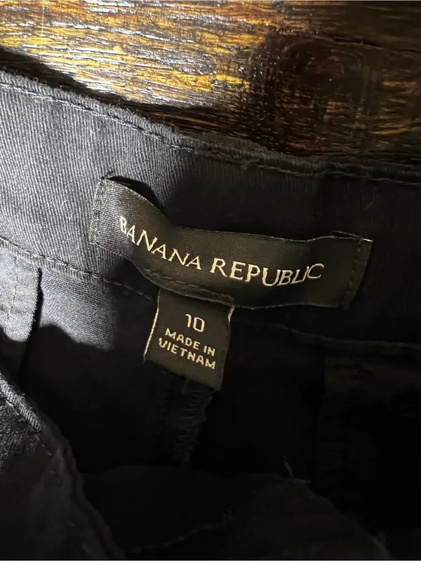 Banana Republic Black High Waist Bermuda Shorts Size 10 Twill Stretch - Image 8