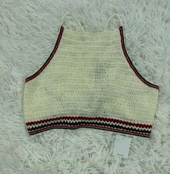 Urban Outfitters nwt out from under crochet crop top - Image 2