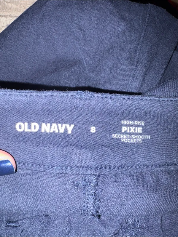 Old Navy High-Rise Pixie Straight Pants, Size 8 - Image 4