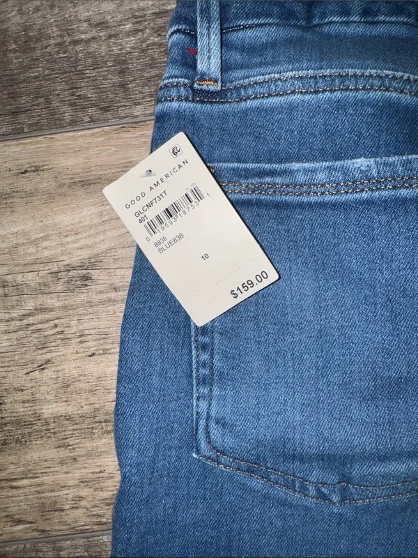 Good American Medium Blue Distressed Skinny Jeans - Image 5