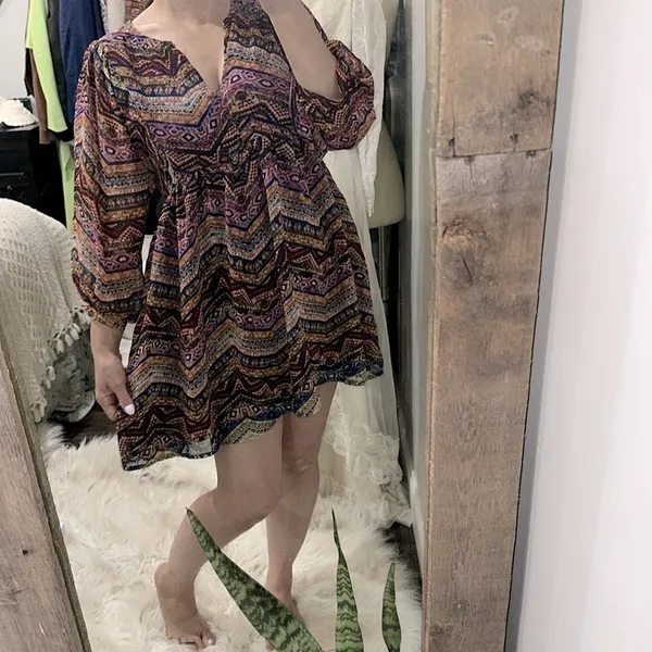 Umgee boho Plunge Neck Mini Sundress size large - Image 3