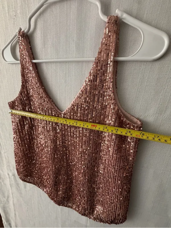 LOFT Petites women’s size XXSP Rose Gold Sequin Halter Crop Top Excellent(A641) - Image 4