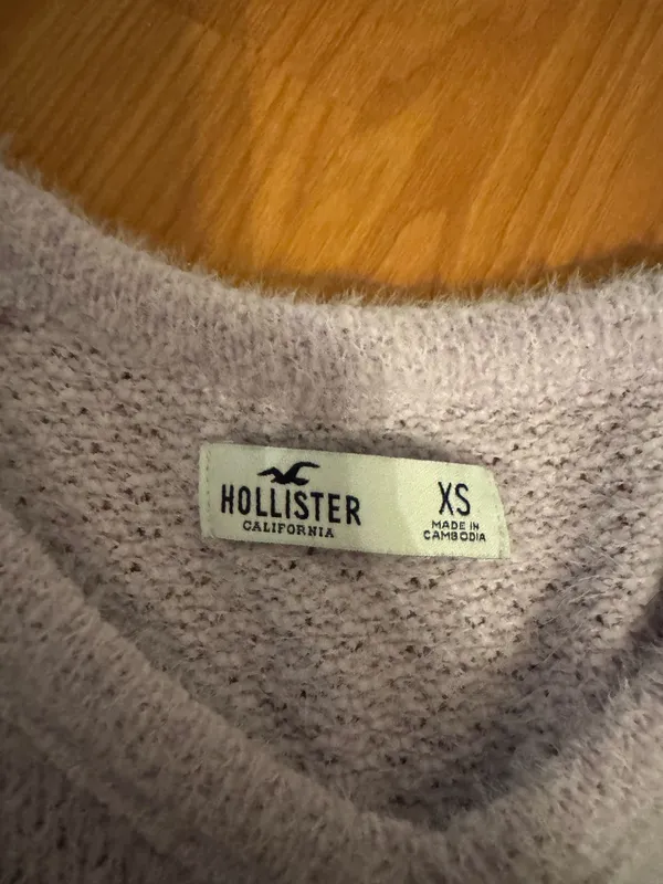 Hollister Purple Sweater - Image 2
