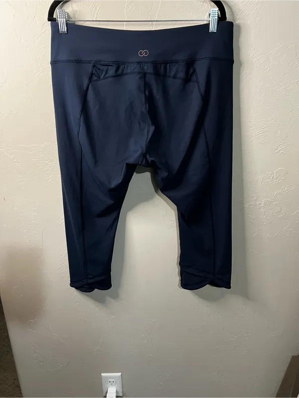 Calia Carrie Underwood Navy Blue Crop Capri Athletic Surplice Back Hem Leggings - Image 8