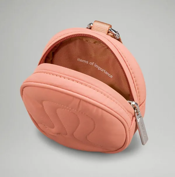 Lululemon logo pouch in pink savannah NWT in original package - Image 5