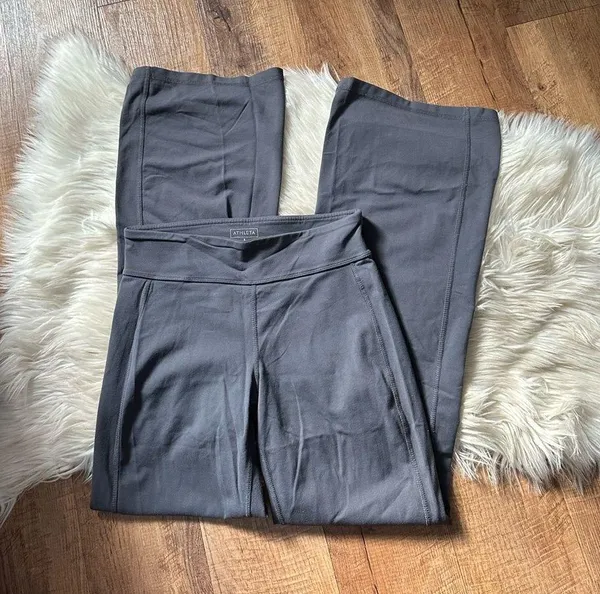 ATHLETA Revelation Pant In Gray - Image 3
