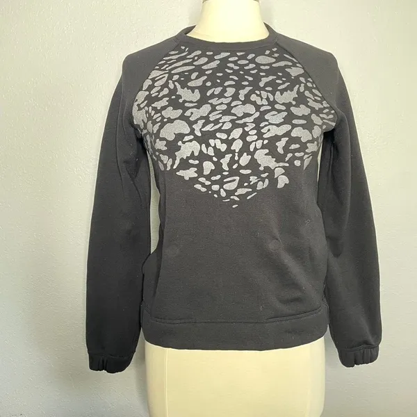 Lululemon‎ Snapshot Black Crewneck Sweatshirt Animal Print Graphic Small - Image 2