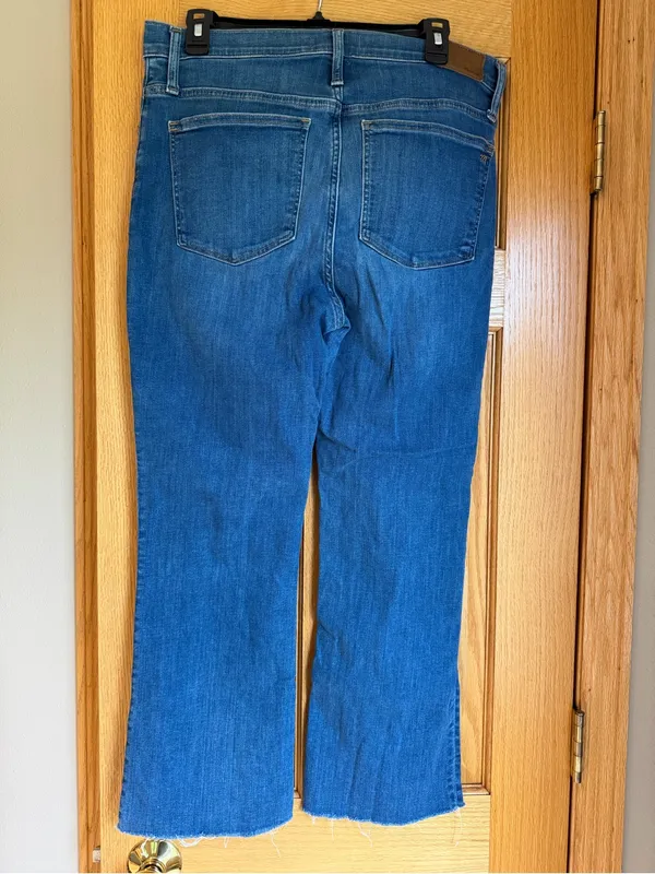 Madewell Cali Demi Boot Button Fly Jeans Blue Denim Raw Frayed Hem Size 31 - Image 3