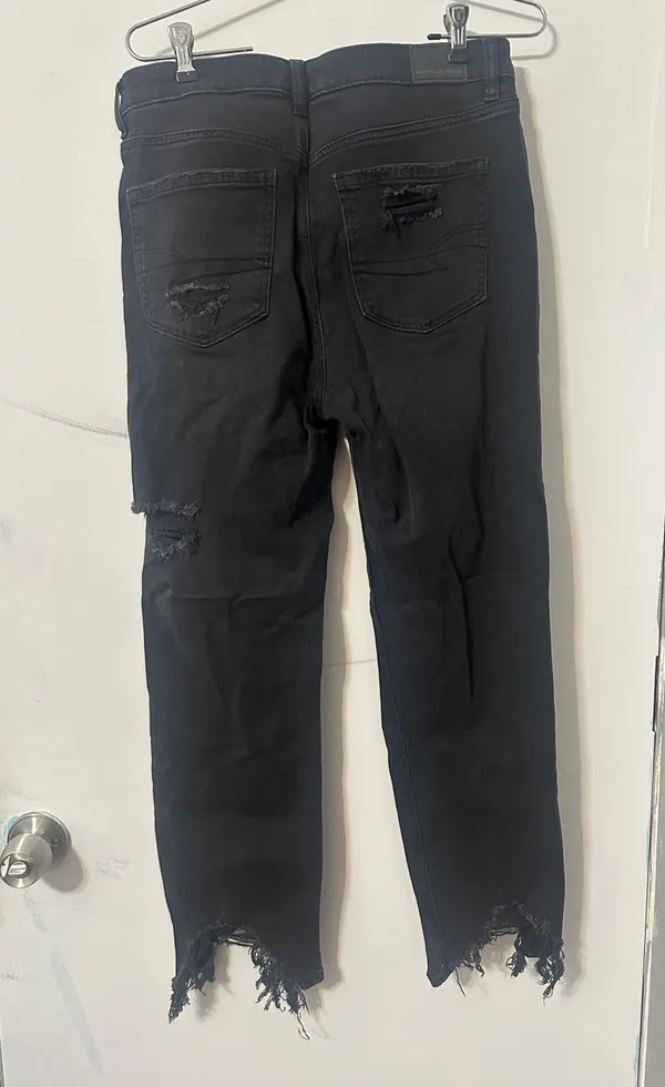 American Eagle Outfitters Moms Jeans - Image 2