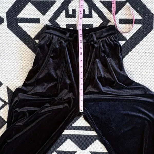 Cider Velvet Mid Waist Pocket Wide Leg Trousers with Belt Black XS - Image 6
