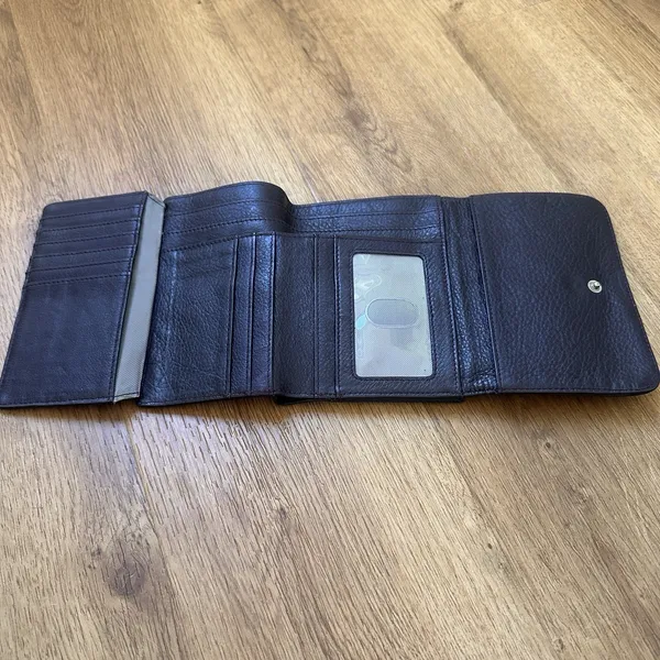 Osgoode Marley Dark Purple RFID Tri‎ Fold Wallet - Image 4