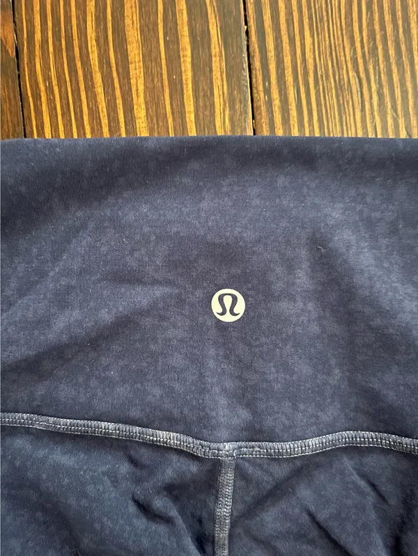 Lululemon Cropped Leggings - Image 4