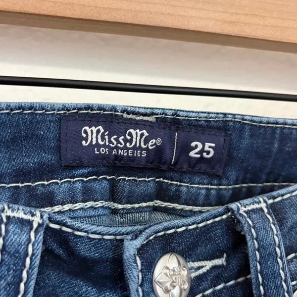 Miss Me Bootcut Jeans Size 25 Mid Rise Boot Western Denim Embellished Pocket Y2K - Image 3