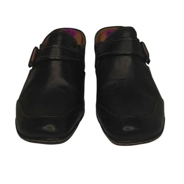 Black leather Clog by Sofft sz 8.5 - Image 2