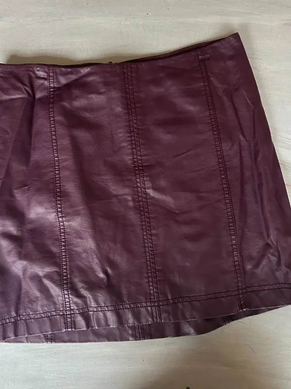 Free People Femme Vegan Leather Mini Skirt Size 8 Size Medium Going Out Skirt - Image 4
