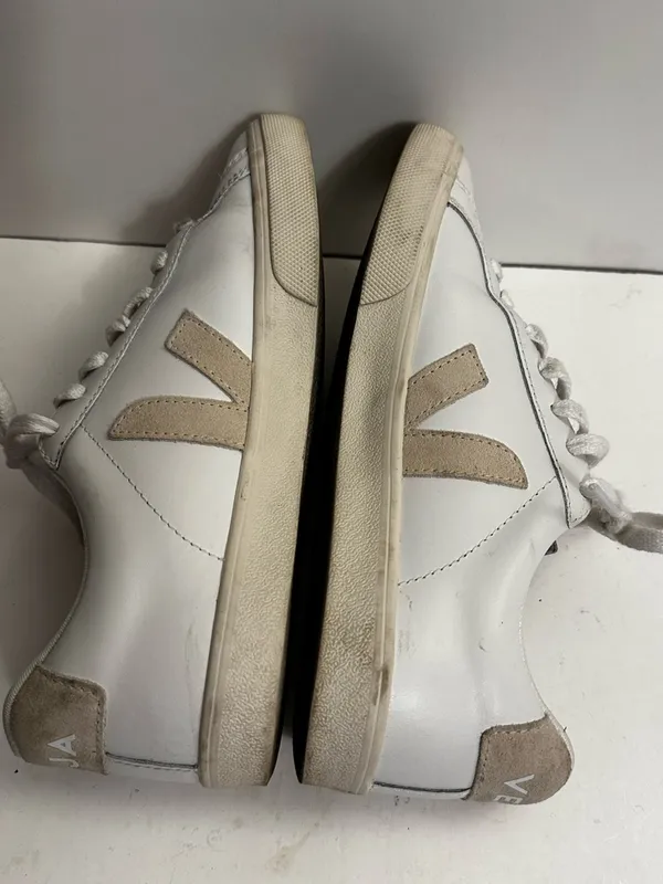 VEJA Sneakers Campo Women’s Size 7.0 Leather Sneakers White - Image 4