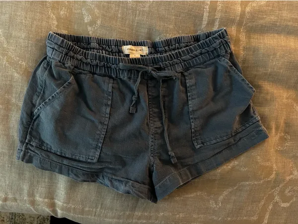 O'Neill beach shorts size small - Image 2