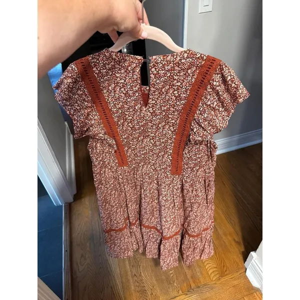 Madewell Flutter-Sleeve Mini Dress in a "Cottage Garden" floral pattern medium - Image 3