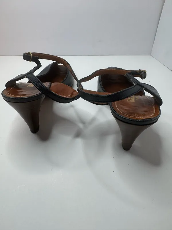 Bally Navy Blue Leather Heels Size 6D Black - Image 4