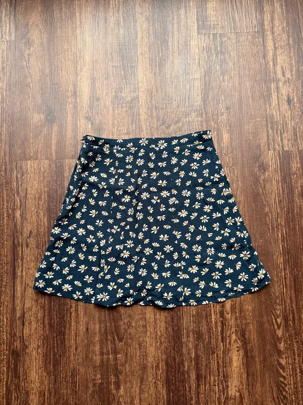 Women’s Cooperative Blue Floral Mini Skirt - Size 2 - Image 2