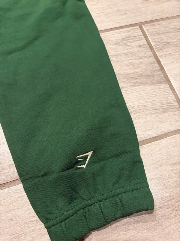 Gymshark Collegiate Graphic Joggers Athletic Green Size Small Women’s NEW - Image 7
