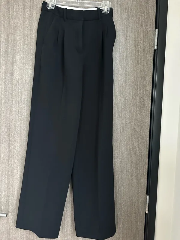 Aritzia Effortless Pants - Image 2
