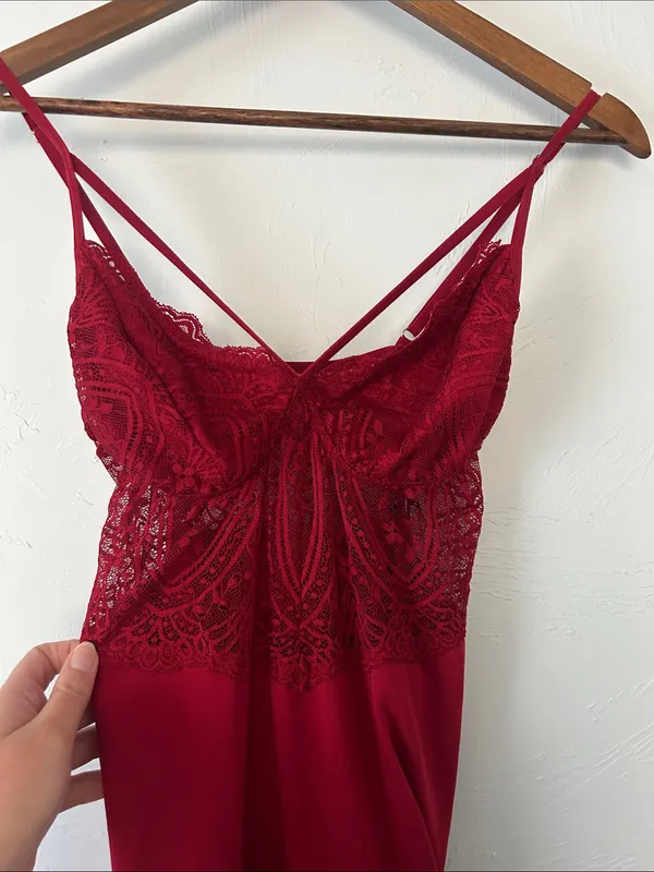 Red Lace-Trim Chemise Nightdress - Image 3