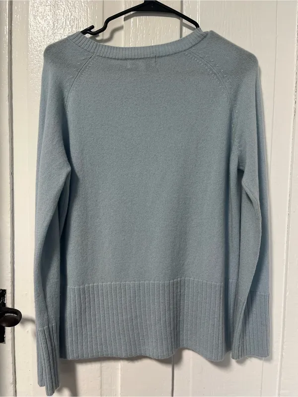 Pura Cashmere 100% Cashmere Icy Light Blue Crewneck Sweater Women’s XS - Image 2