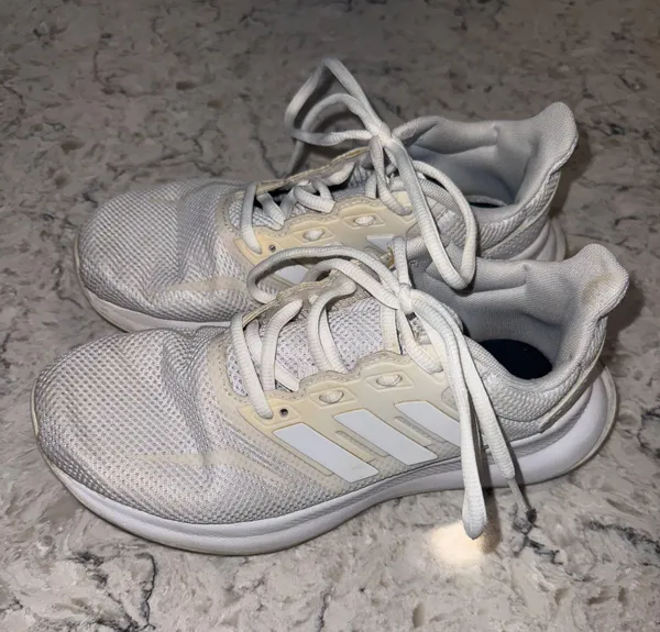Adidas White Sneaker - Image 3