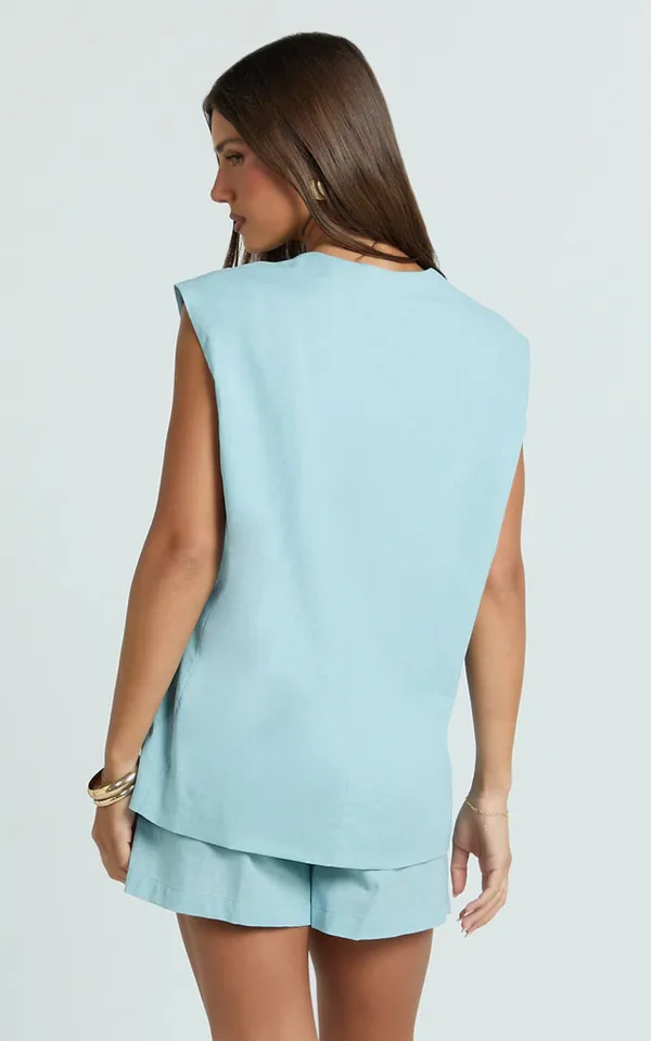 Showpo New Marlee Two Piece Set Linen Vest & Shorts Size Medium MSRP $109 - Image 6