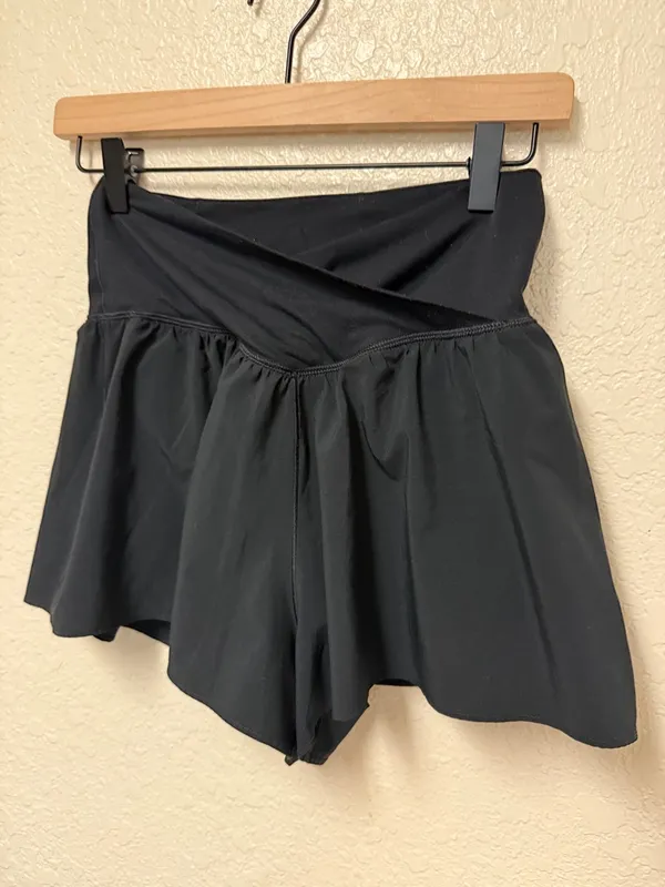 Offline by Aerie High-Waist Black Active Shorts Size Small - Image 3