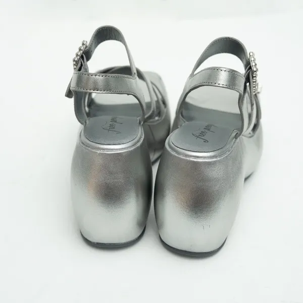 Free‎ People. Brooklyn Ankle Strap Silver Metallic Platform Sandal. 8.5 - Image 3