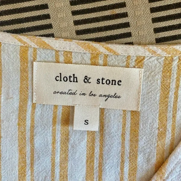 Anthropologie Cloth & Stone Yellow Striped Front Tie Crop Top Shirt - Image 6