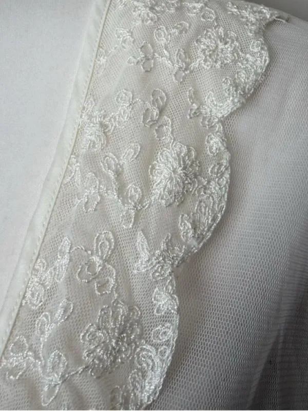 Ivory Mesh Bridal Robe White - Image 4