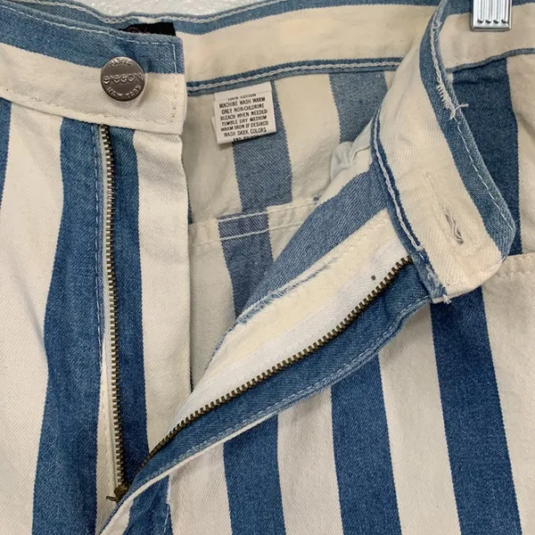 Vintage 90s Sasson Blue White Vertical Striped High Waisted Mom Jeans Size 7 - Image 5