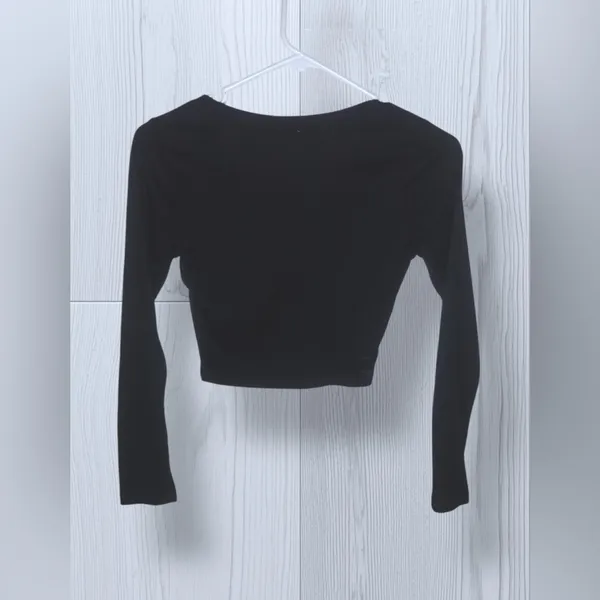 BOZZOLO Women’s Long Sleeve Casual Crop Top - Image 4